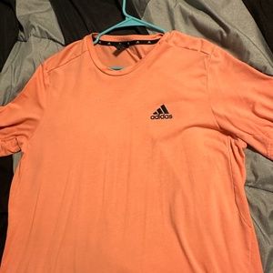 Men’s adidas tshirt
